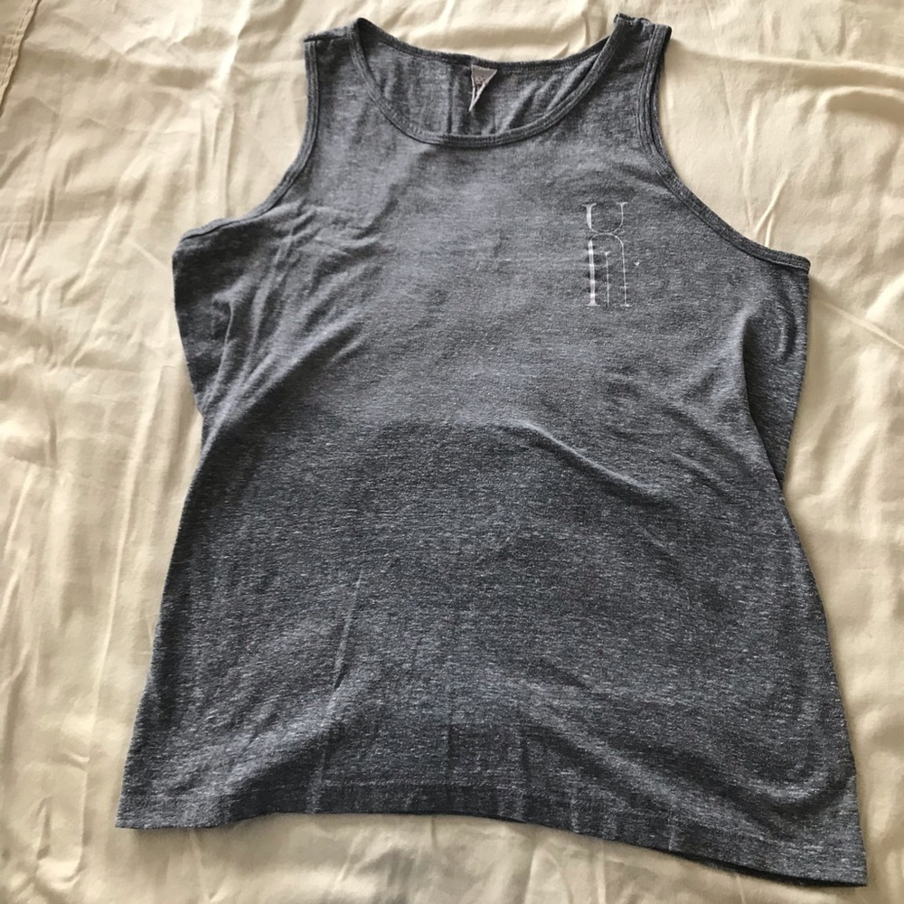 Two tone Xcel Tank